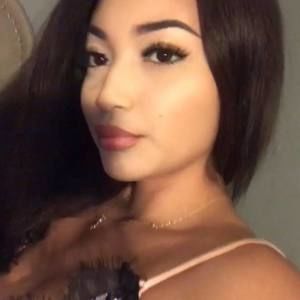 Meet your Posher, Iris